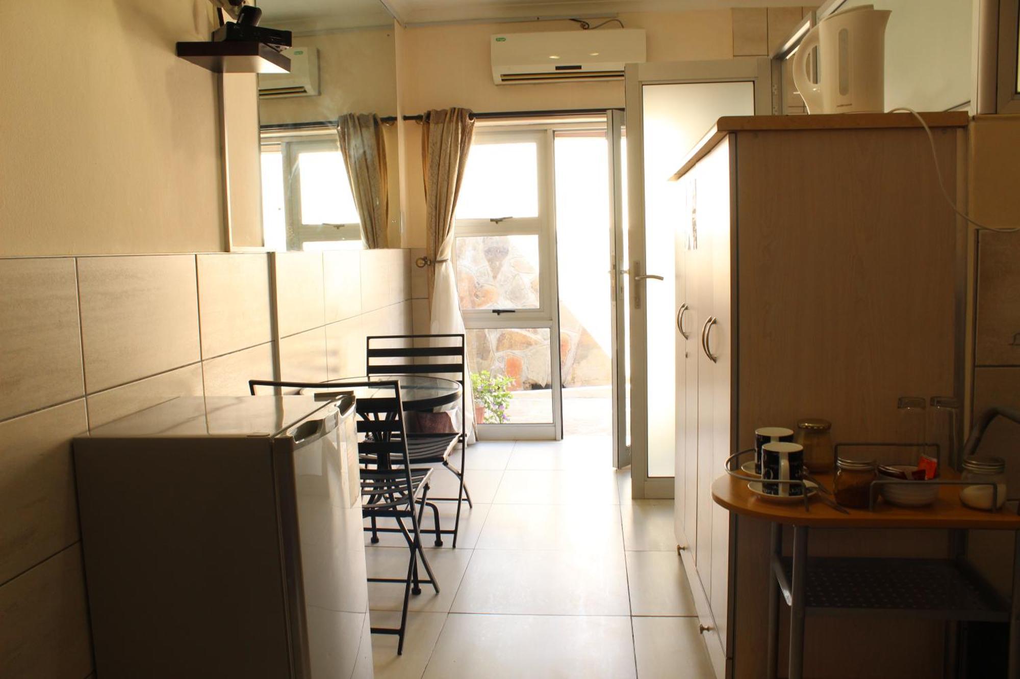 Esperanca Guesthouse 빈트후크 외부 사진